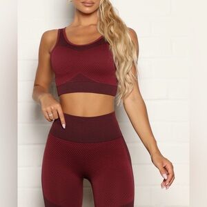 New Burgundy Active Seamless Sports Bra – S